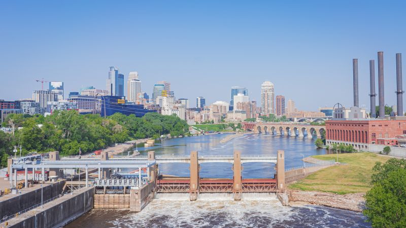 Spray Foam Insulation Installation: Minneapolis